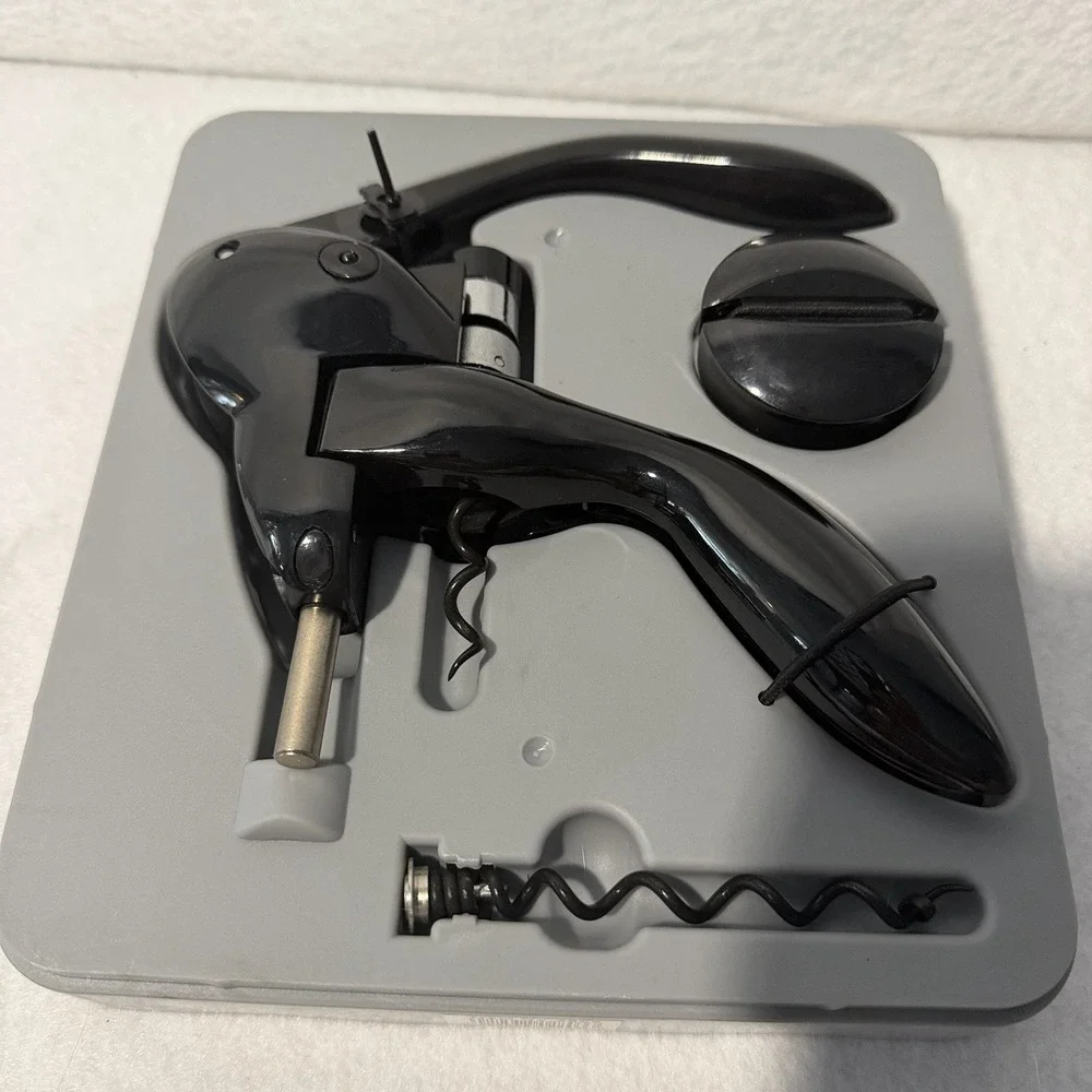 HOUDINI LEVER RABBIT CORKSCREW WINE OPENER SET W/ ACCESSORIES -NEW IN BOX